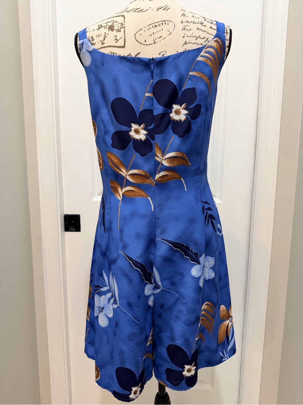 John Roberts Blue Floral Slip Dress Hidden Shorts Adjustable Straps Lightweight - Picture 4 of 14